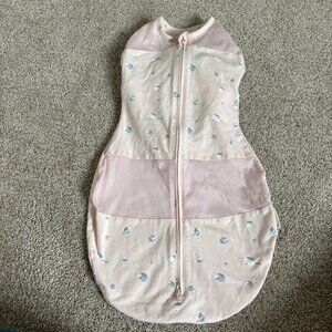 Happiest Baby Sleep Sack Swaddle Light Pink Space Size Medium 2-4 months